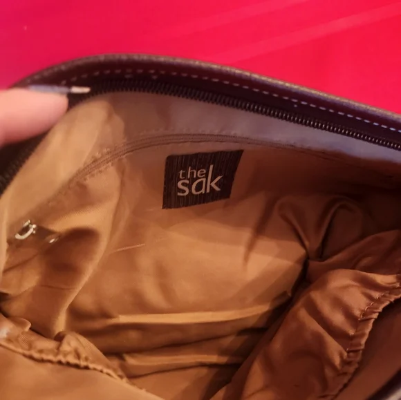 The Sak Black Leather Crossbody Bag - Picture 4 of 4